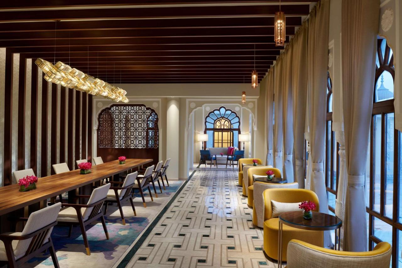 Hyatt Regency Jaipur Mansarovar Exterior photo