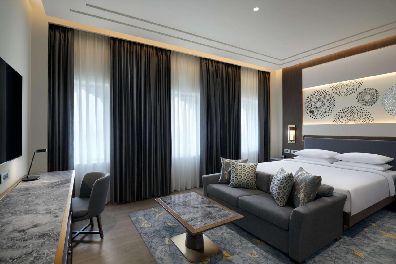 Hyatt Regency Jaipur Mansarovar Exterior photo