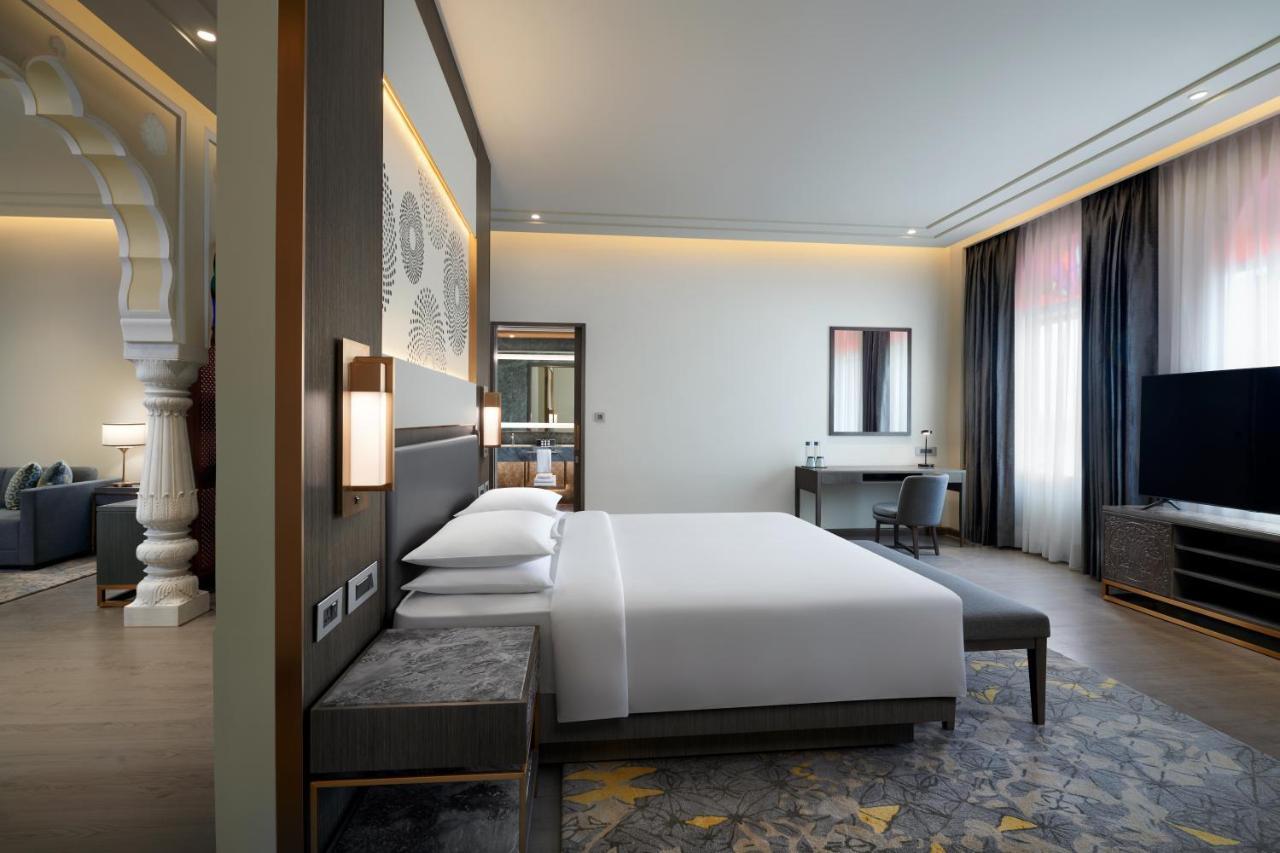 Hyatt Regency Jaipur Mansarovar Exterior photo