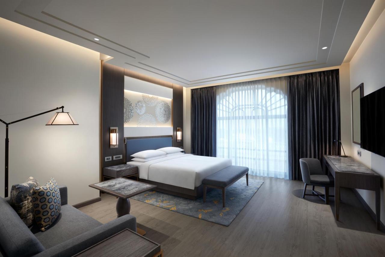 Hyatt Regency Jaipur Mansarovar Exterior photo