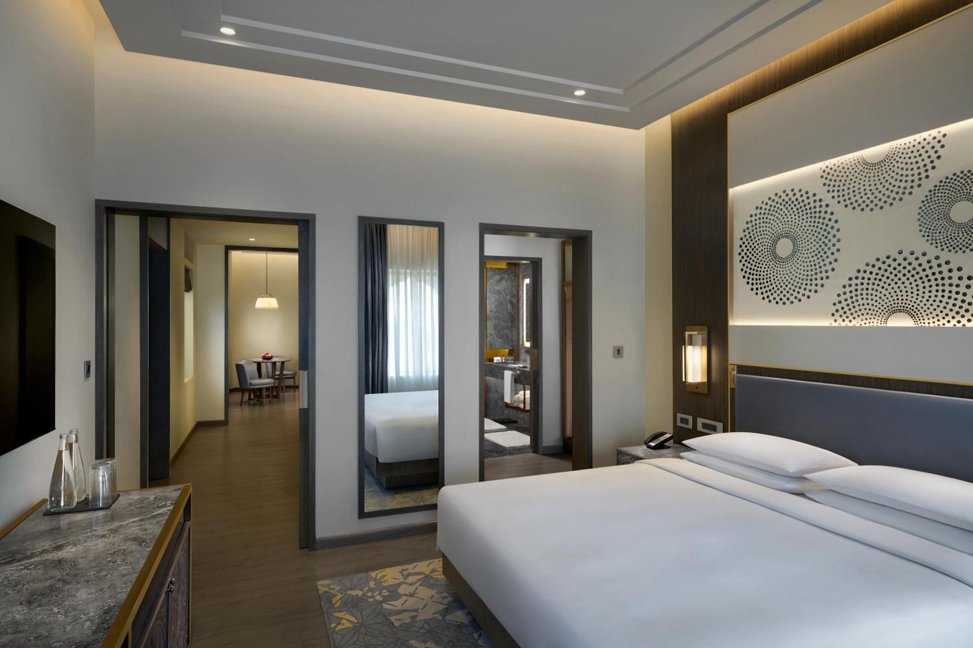 Hyatt Regency Jaipur Mansarovar Exterior photo