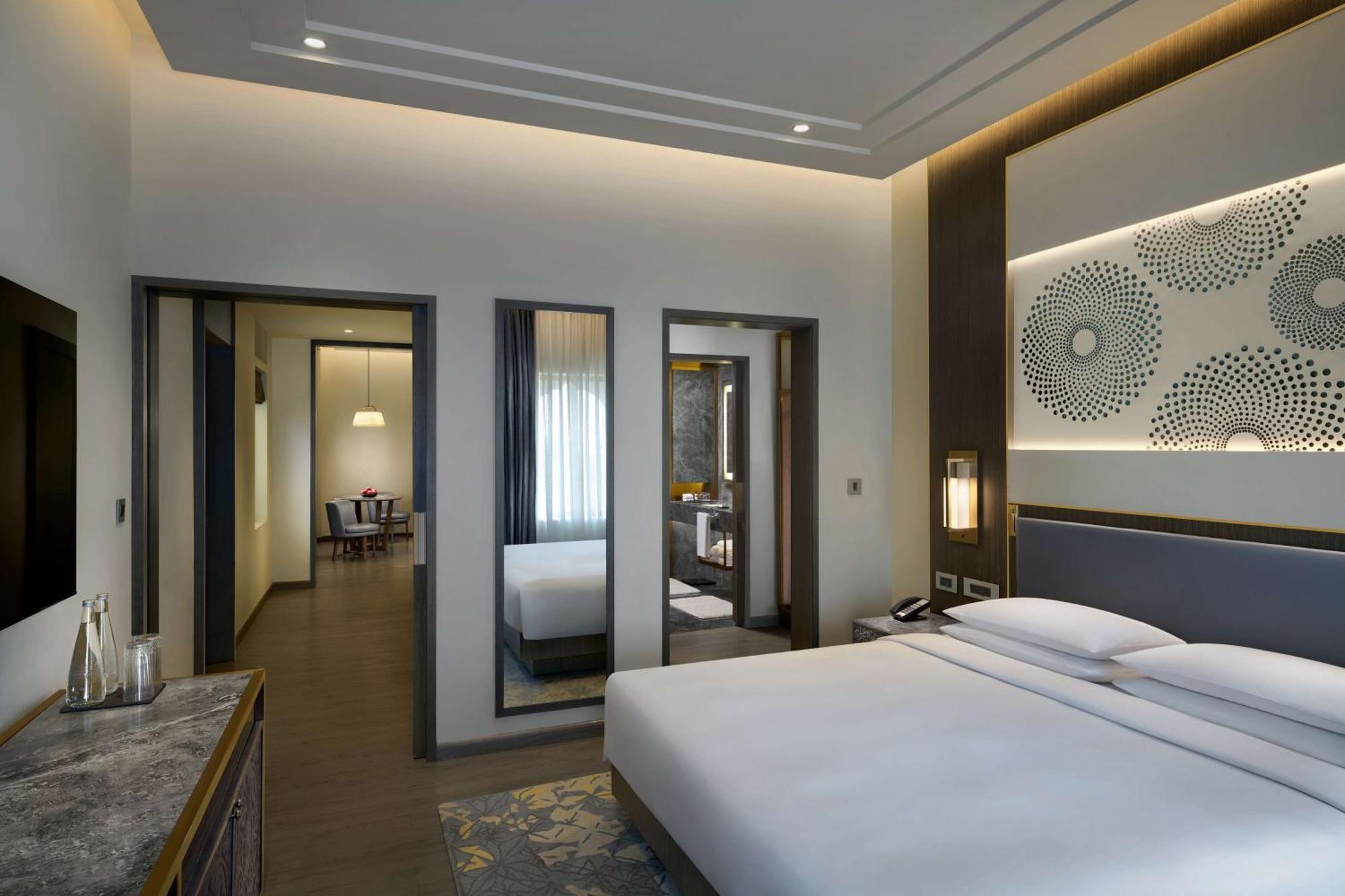 Hyatt Regency Jaipur Mansarovar Exterior photo